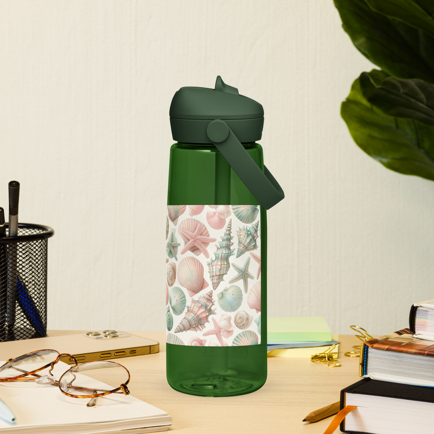 Wasserflasche mit Trinkhalm – Muscheldesign | Stylisch, robust, nachhaltig. 🐚